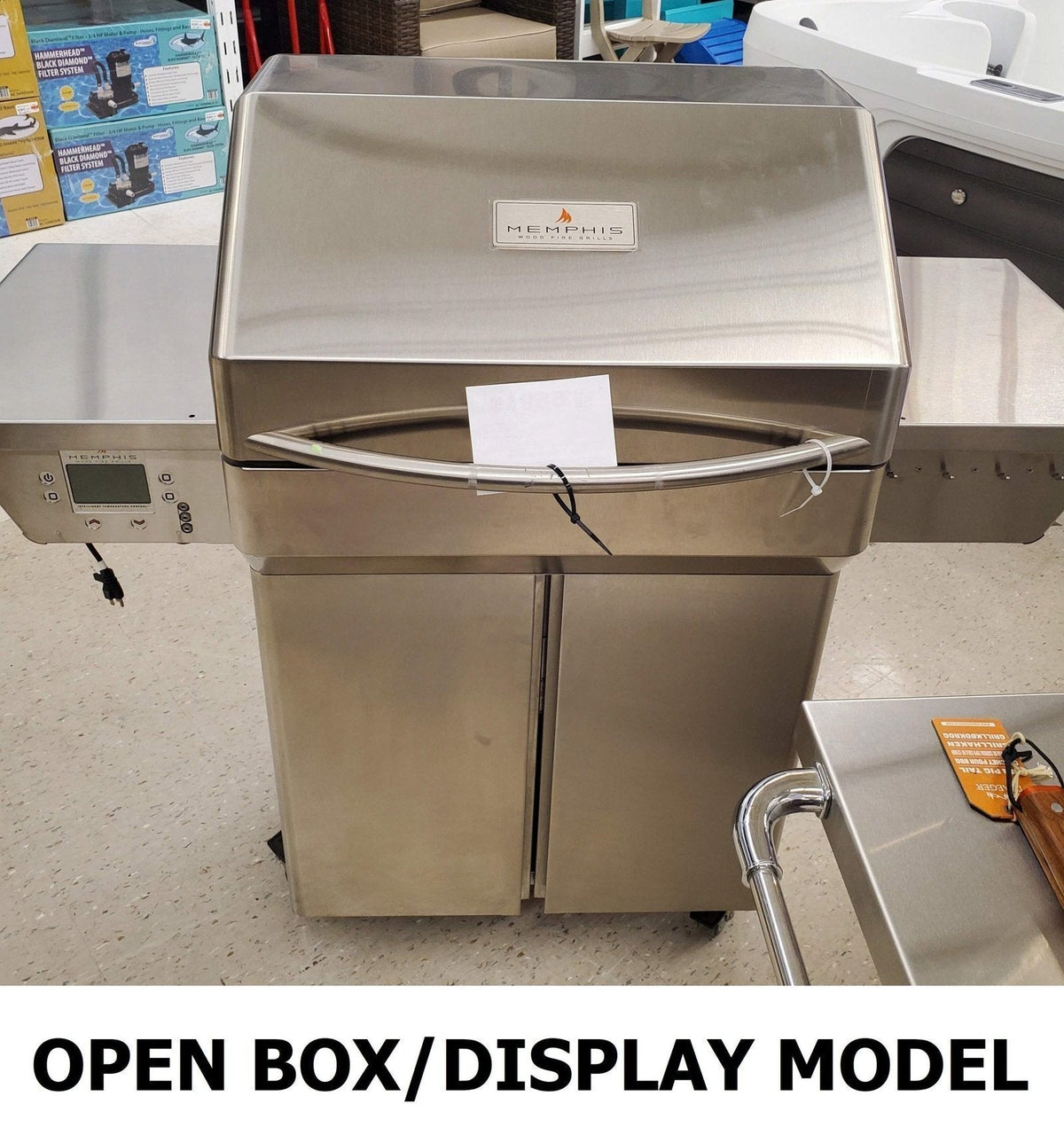 Outlet Memphis Woodfire Grill with WiFi