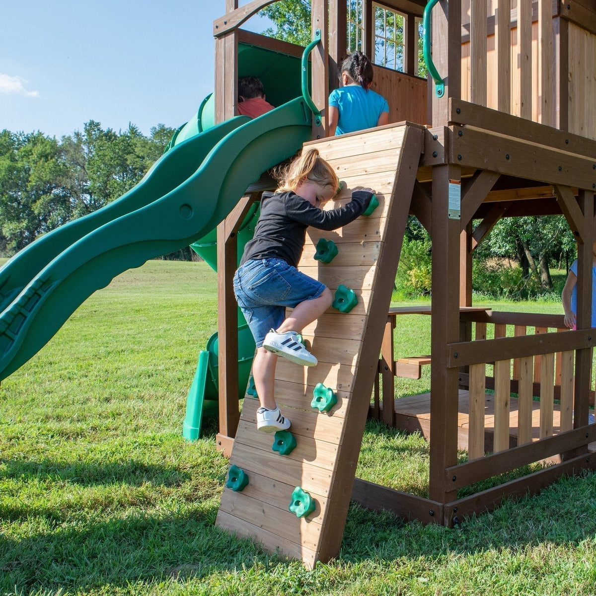 Skyfort II With Spiral Tube Slide